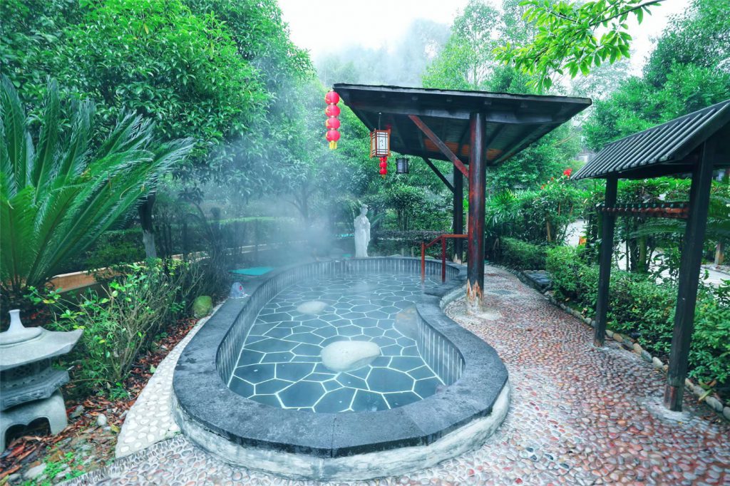 中国三大富硒温泉:探寻天然疗法的秘密(我国富硒温泉都哪里有)-硒宝网