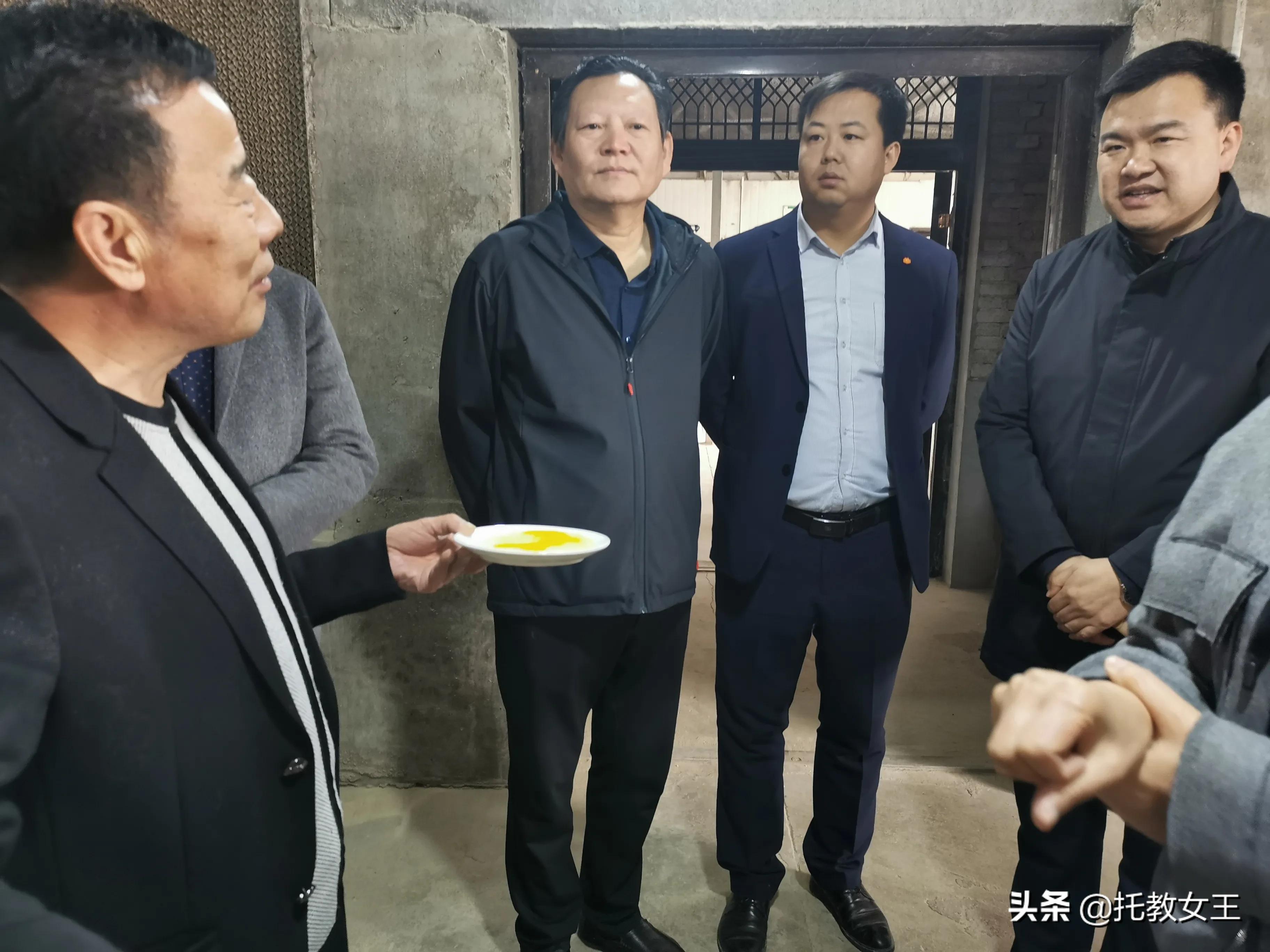 富硒低胆固醇鸡蛋(胆固醇鸡蛋低富硒能吃吗)-硒宝网