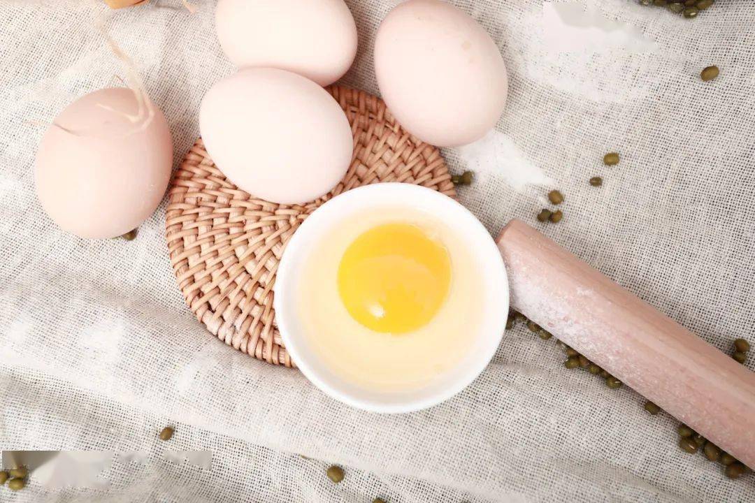 富硒鸡蛋是真是假(富硒鸡蛋是怎么回事)-硒宝网