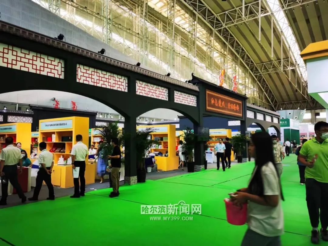 遵义凤冈锌硒茶（遵义凤冈锌硒茶价格）-硒宝网