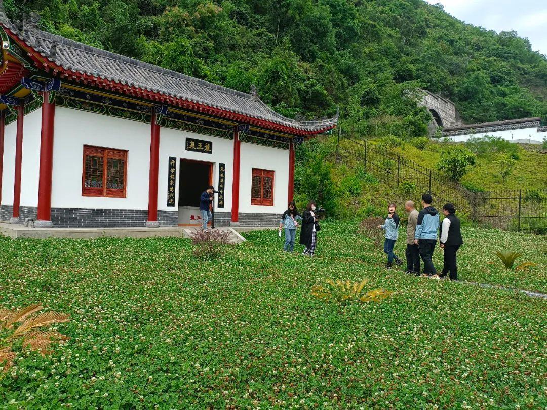 龙王泉富硒水（龙王泉富硒水好还是洞庭山）-硒宝网