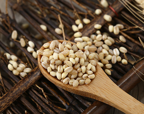 含富硒高的食物有哪些（富含硒的食物和水果有哪些）-硒宝网