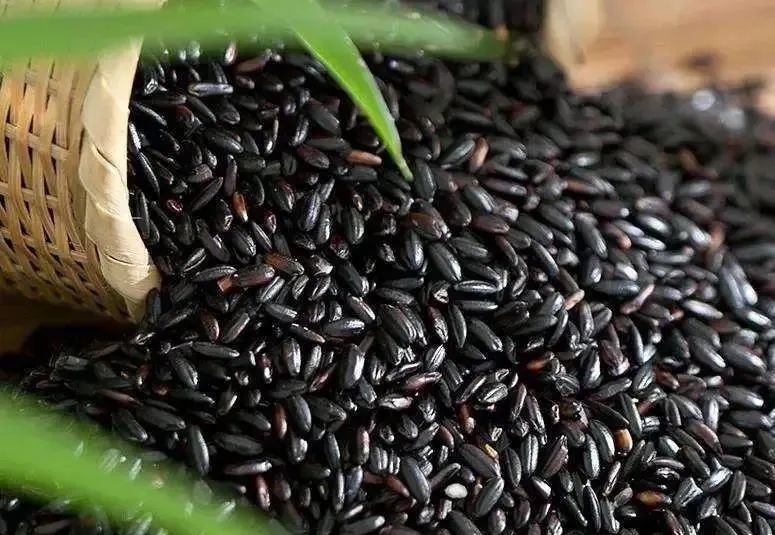 补硒对男人有什么好处(男人补硒吃什么药好)-硒宝网