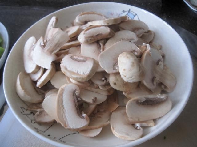 补锌补硒的食物有哪些(补食物补锌硒有什么作用)-硒宝网