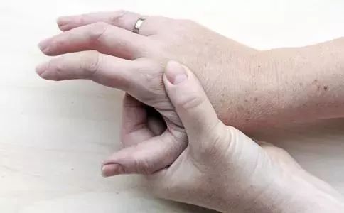 补硒后全身痒怎么回事(补硒后为什么失眠)-硒宝网