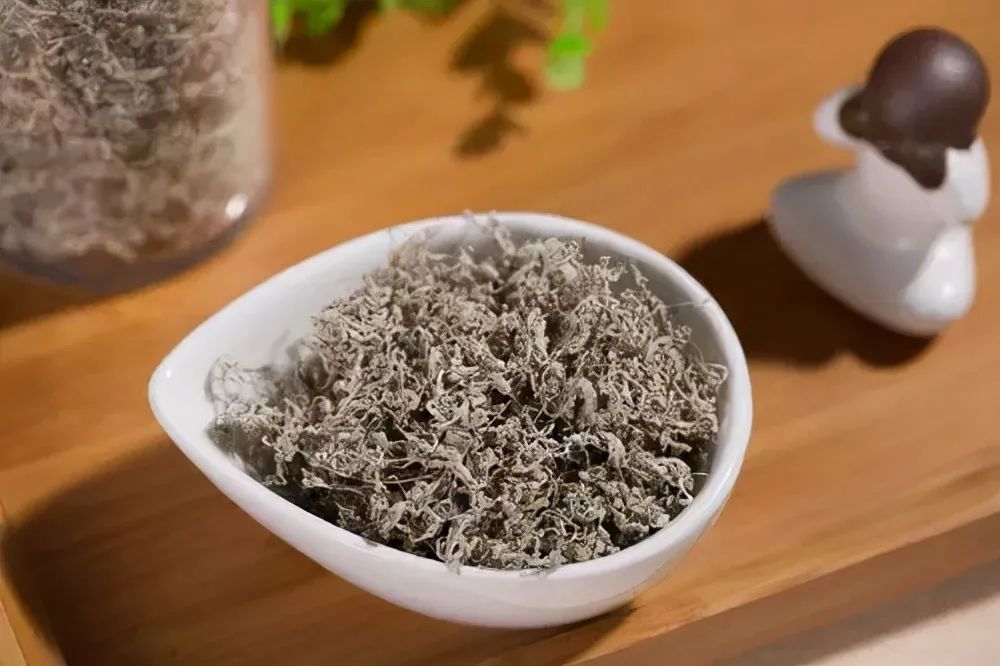 喝藤茶可以降尿酸吗？（藤茶对痛风尿酸高的功效和作用）-硒宝网