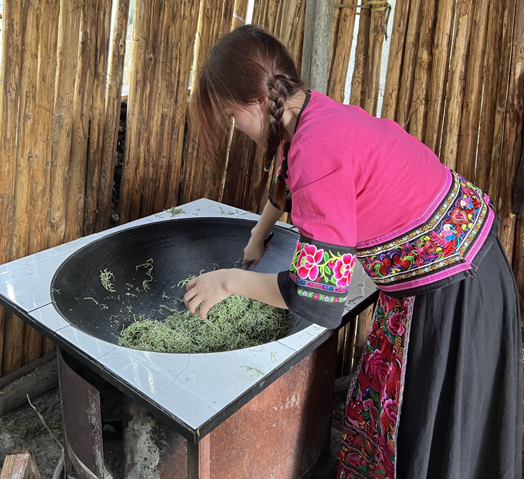 莓茶哪里产的最正宗(莓茶的原产地是张家界吗？）-硒宝网