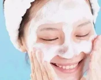 正确的护肤顺序七步早晚（白天和晚上的护肤顺序）-硒宝网