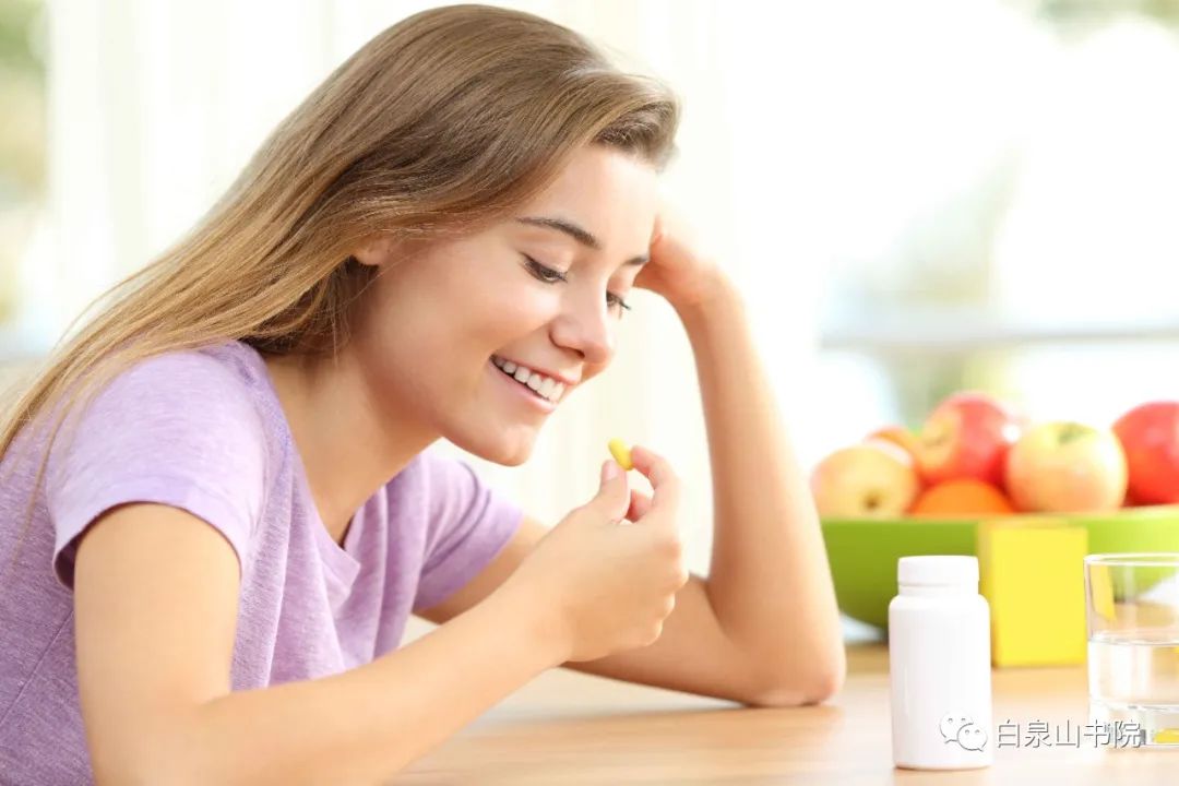 维生素什么人不能补硒(维生素能补硒人参肽片吗)-硒宝网