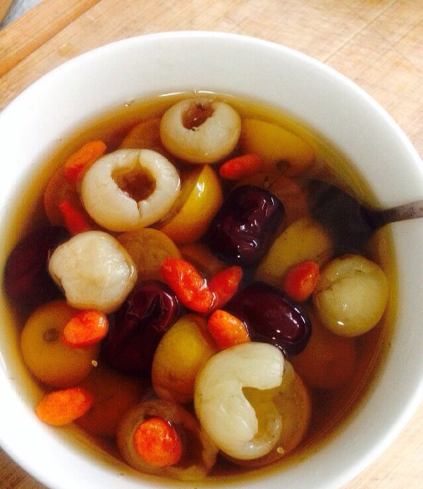 甲状腺补硒吃桂圆好吗(甲状腺能吃桂圆大红枣吗)-硒宝网