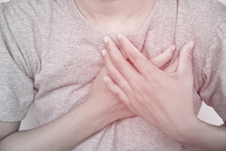 为什么补硒过后乳房痛(哺乳过后乳房干瘪图片)-硒宝网