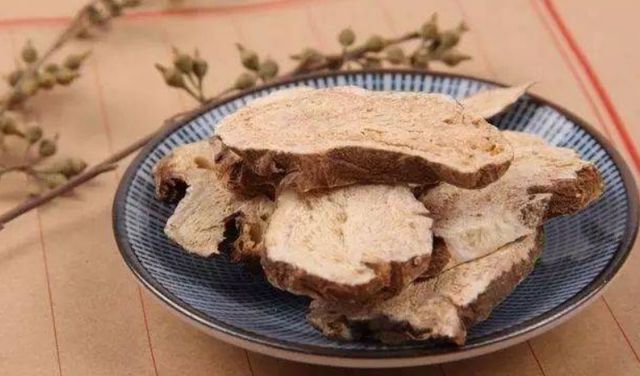 黄芪泡水能补硒元素吗(大量补硒能抗癌吗)-硒宝网