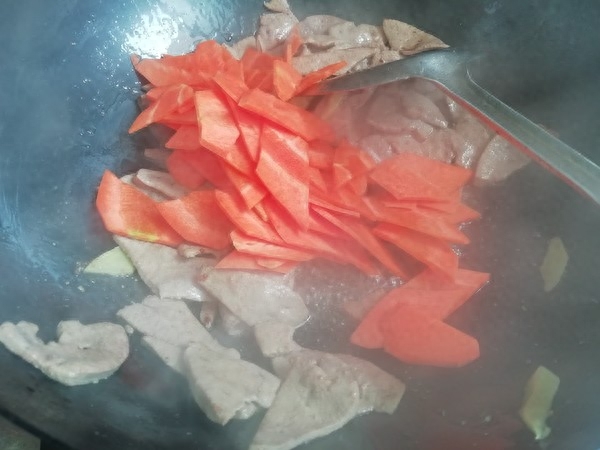 孩子缺钙锌硒吃什么补(补钙锌硒吃什么药)-硒宝网