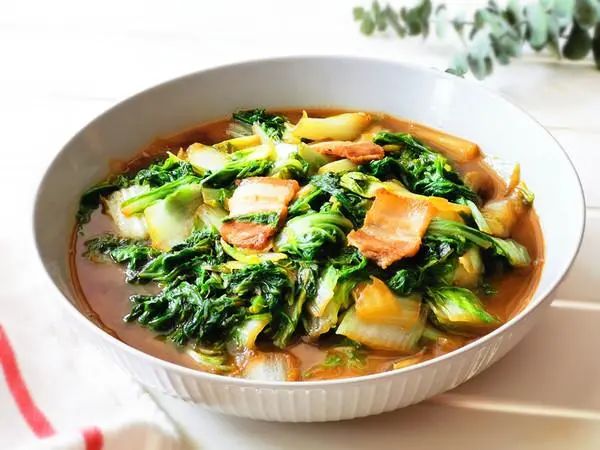 吃几个鸡蛋就能补硒嘛(富硒鸡蛋吃了好吗)-硒宝网