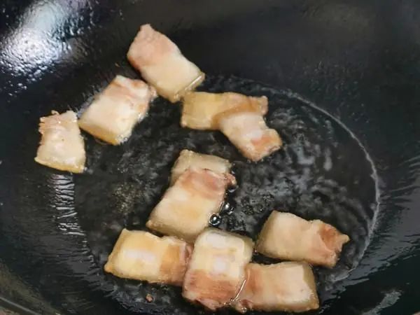 吃几个鸡蛋就能补硒嘛(富硒鸡蛋吃了好吗)-硒宝网