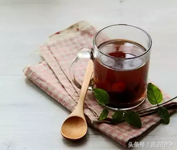 补硒可以祛头屑吗女性(祛补女性头屑硒可以长期吃吗)-硒宝网