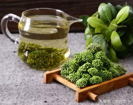 补硒可以祛头屑吗女性(祛补女性头屑硒可以长期吃吗)-硒宝网