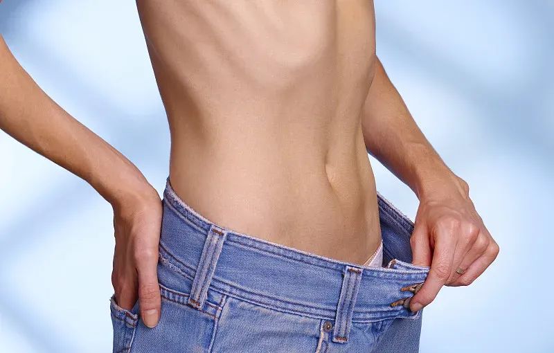 甲亢每天补多少硒的好(甲亢患者每天需要补硒多少)-硒宝网