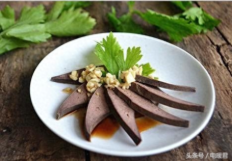 孕妇补硒的危害有多大(多大孕妇危害补硒有效果呢)-硒宝网