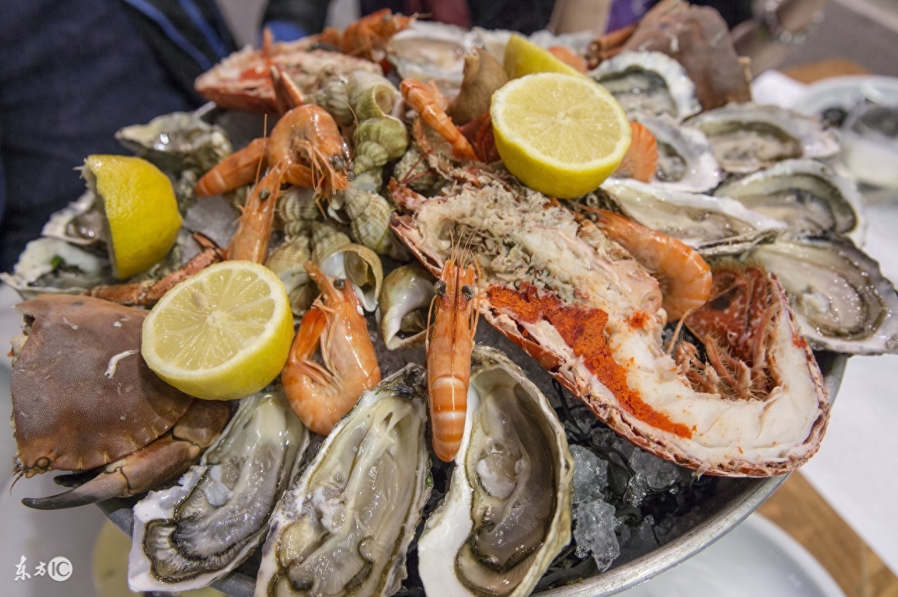 甲亢可以补锌不补硒吗（甲亢能吃锌硒宝片吗）-硒宝网