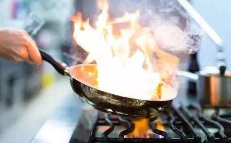 补硒可降低胃癌率多少(补硒对胃癌有好处吗)-硒宝网