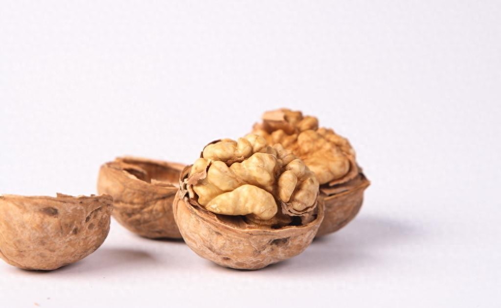 硒补多了会脱发吗女性(补硒对脱发有效果吗)-硒宝网