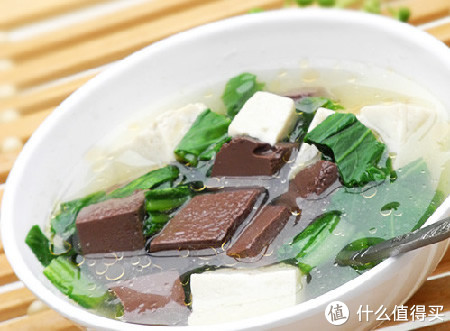 钙铁锌硒分别吃什么补（钙锌补铁吃硒有用吗）-硒宝网