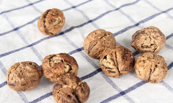 hpv补维生素还是硒(hpv感染补硒补充维生素c)-硒宝网