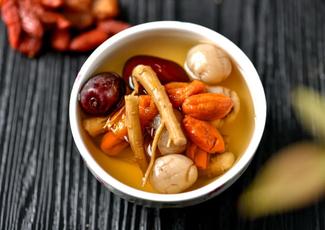 脾胃虚寒一天补多少硒（脾胃补一天虚寒硒片吃多少）-硒宝网