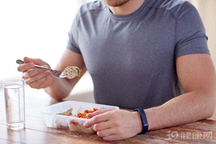 狗狗补硒过量会怎么样(狗能补硒吗)-硒宝网