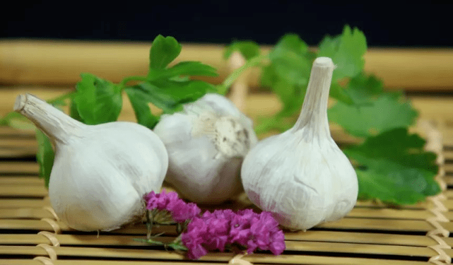 食物补硒排名(食补硒什么食物最佳)-硒宝网