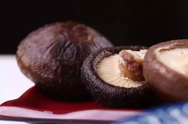 补硒大便黑色(补硒大便黑色)-硒宝网