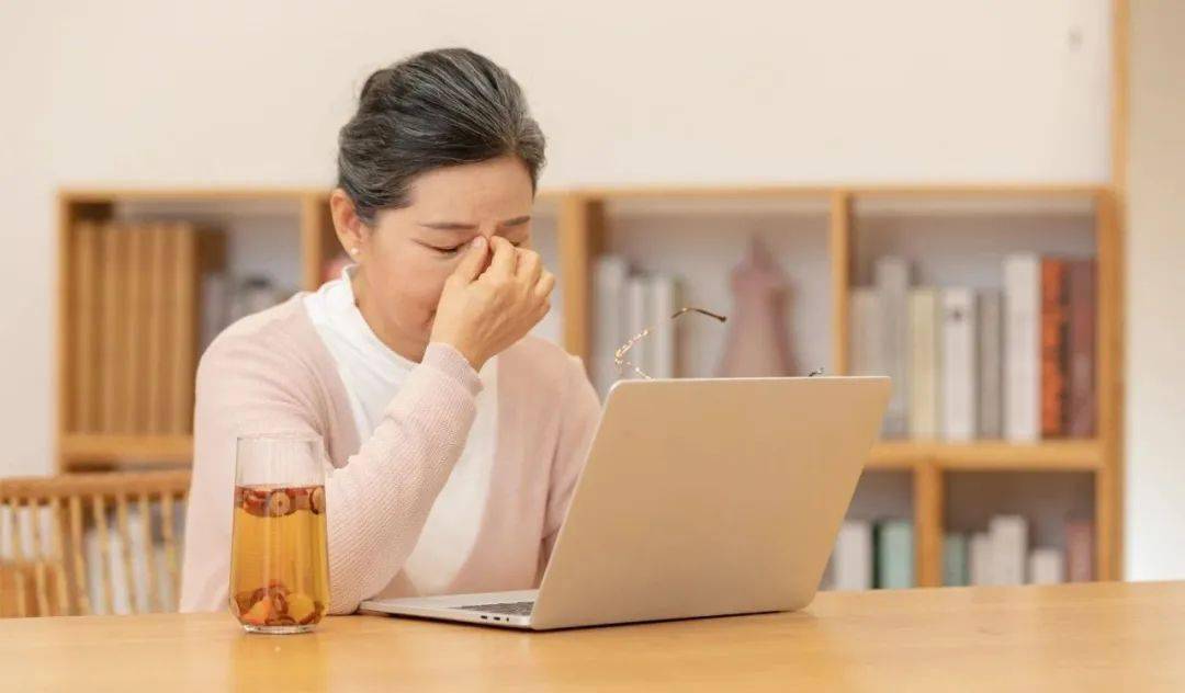 补硒眼睛充血(补硒眼睛充血)-硒宝网