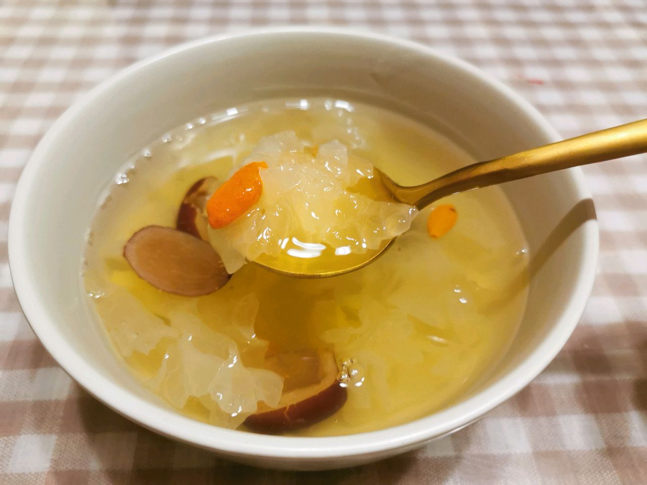 鹿茸和硒同补(鹿茸补品)-硒宝网