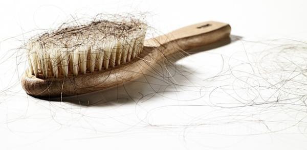 女生补硒掉发(补硒女性)-硒宝网