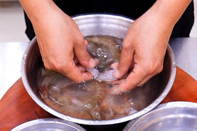 吃猪腰补硒吗(猪腰子含硒量多少)-硒宝网