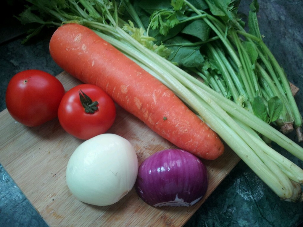 补硒之后背痛(后背疼补钙行吗)-硒宝网