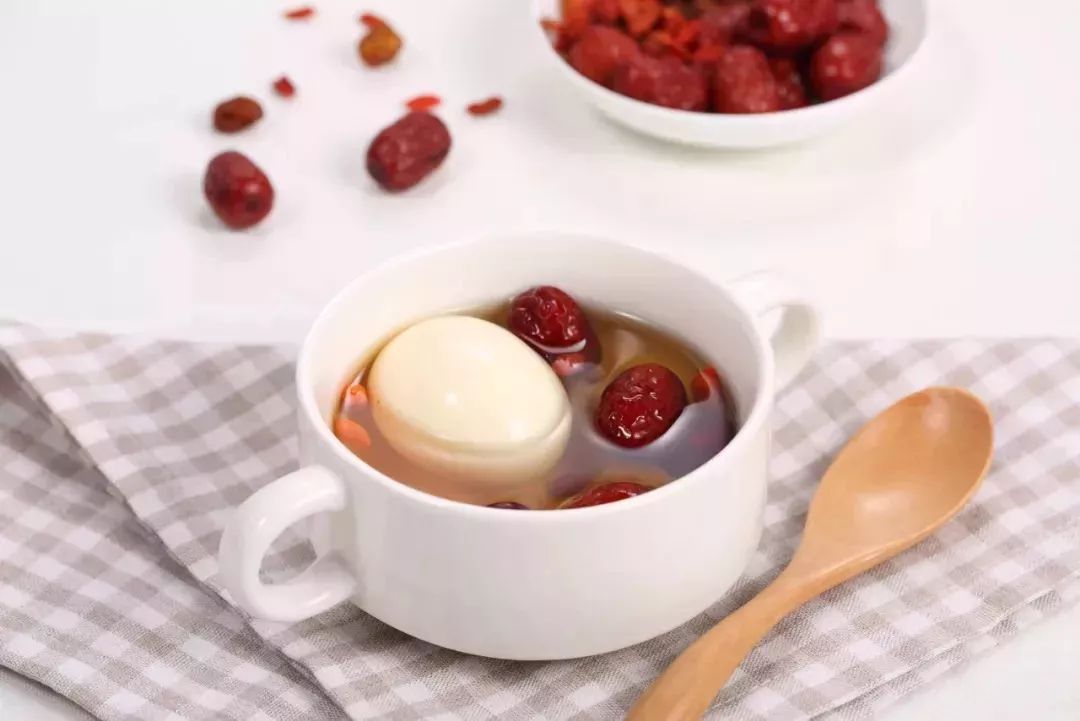 补硒能黑发吗（补硒能长头发么）-硒宝网