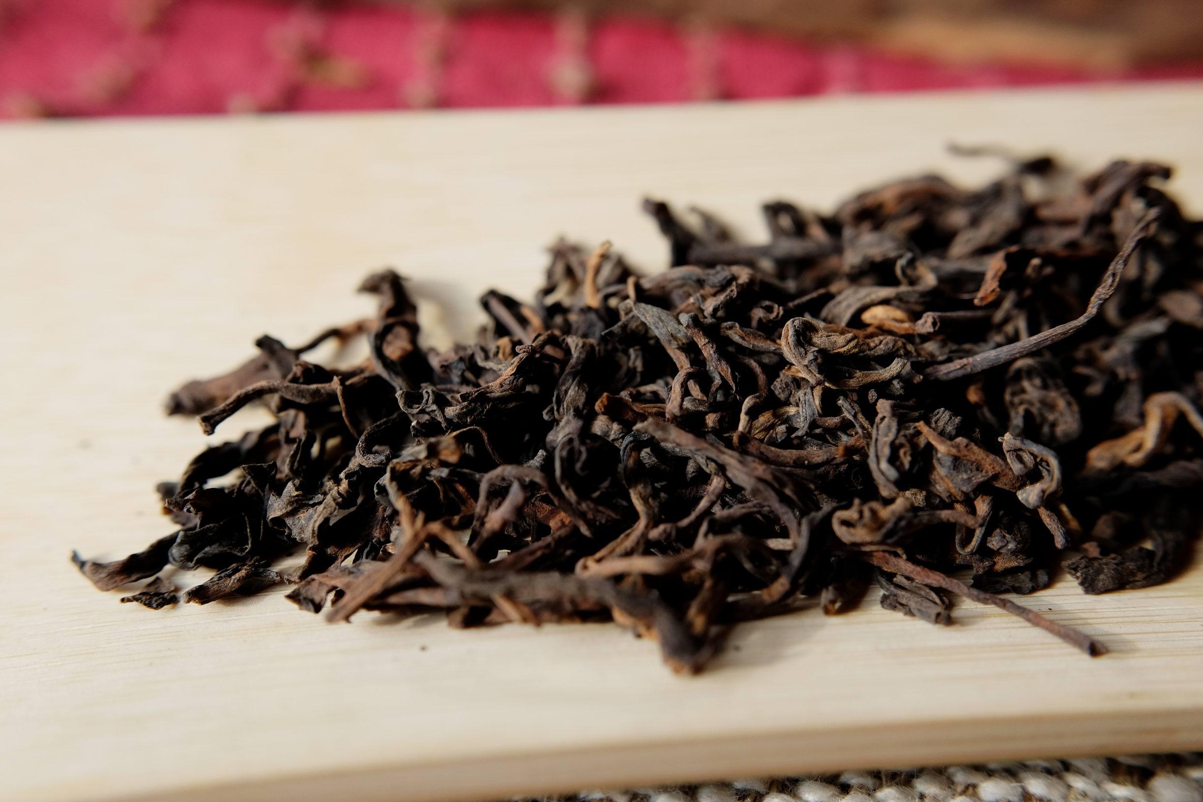 富硒野茶诗句（富硒村野山茶）-硒宝网