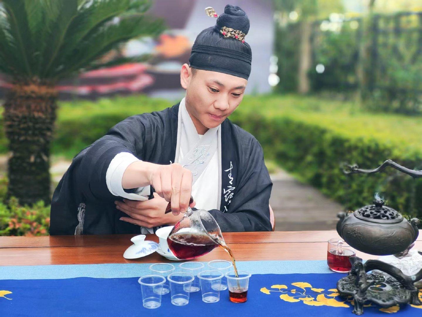 平利富硒黑茶（富硒黑茶是传销吗）-硒宝网