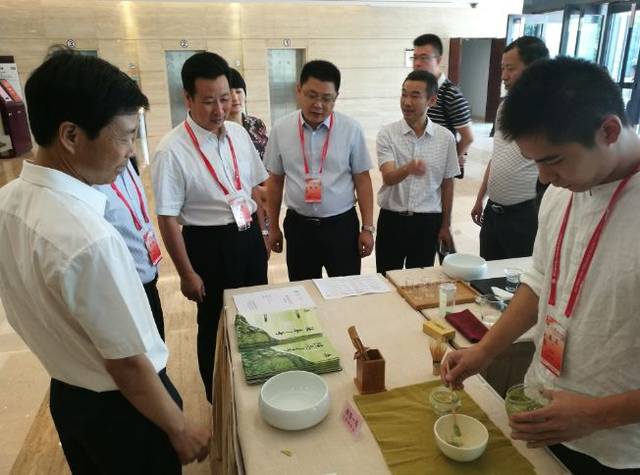 好喝的富硒茶（喝富硒茶身体有什么反应）-硒宝网