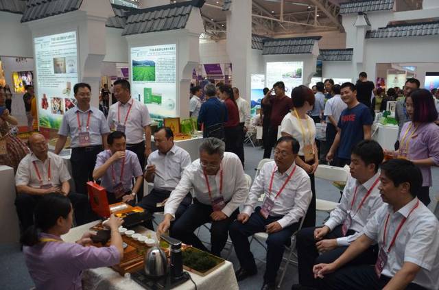 好喝的富硒茶（喝富硒茶身体有什么反应）-硒宝网