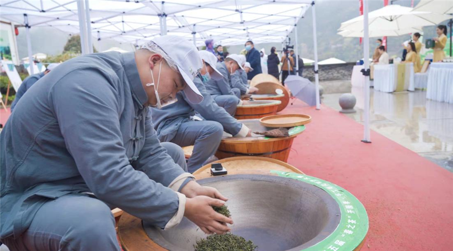 建始富硒腾茶(恩施富硒藤茶的功效与作用)-硒宝网