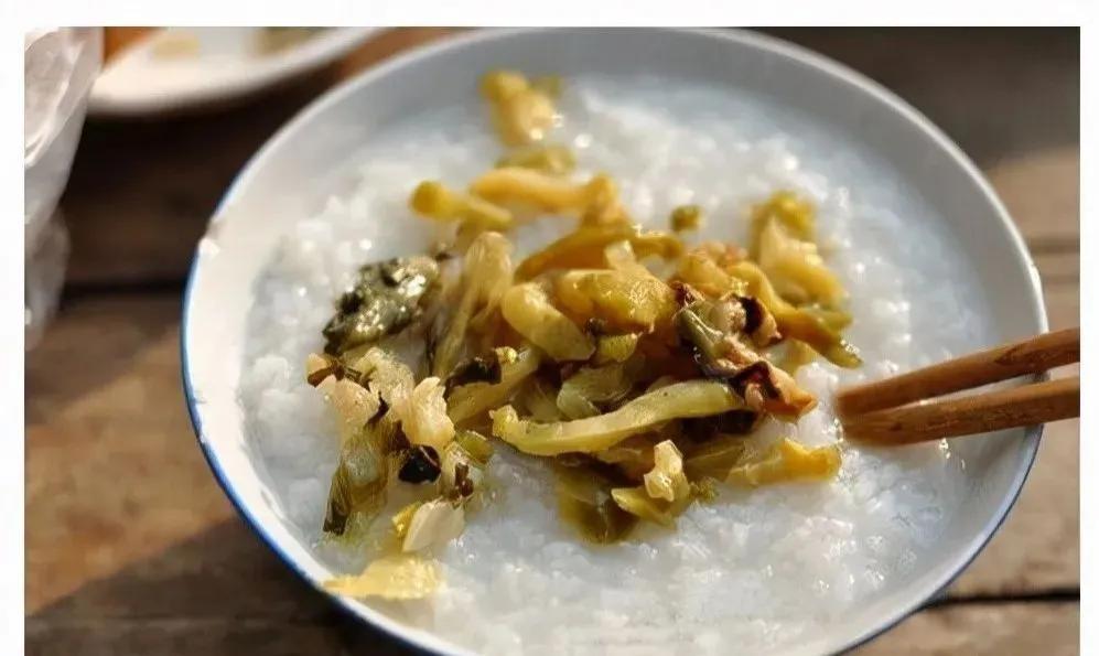 富硒大米煮粥(大米粥煮富硒鸡蛋好吗)-硒宝网