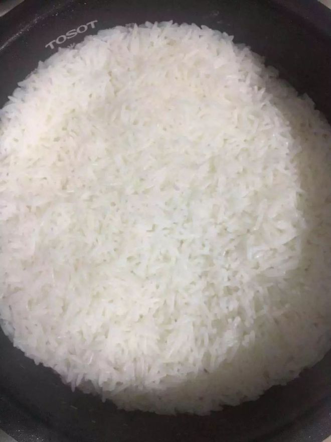 富硒大米皮蛋(皮蛋大米粥对人体有益)-硒宝网