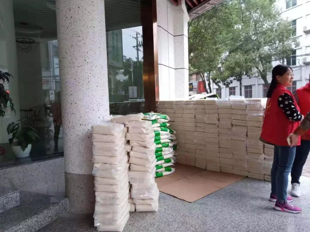 爱心富硒大米（富硒大米中富含的营养物质）-硒宝网