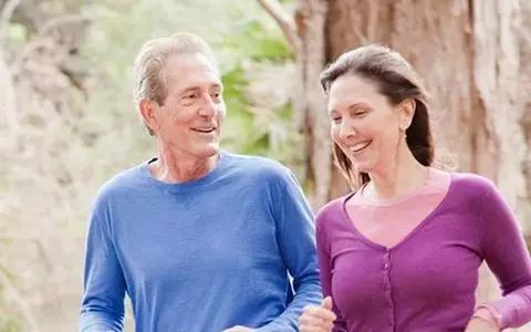 哪个牛奶补钙效果好(效果牛奶补钙好不好)-硒宝网