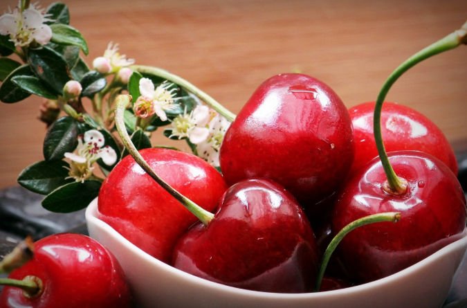 车厘子补铁吗（车厘子能补铁补血吗）-硒宝网