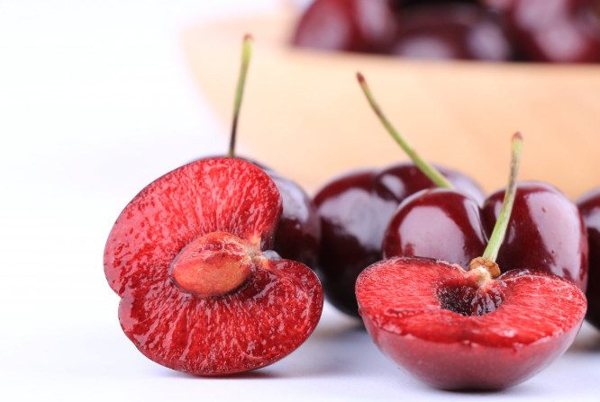 车厘子补铁吗（车厘子能补铁补血吗）-硒宝网