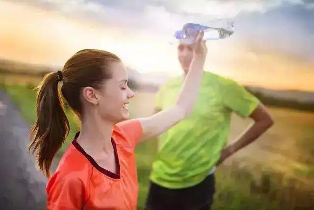 补钠的食物(补充钠元素的食物)-硒宝网